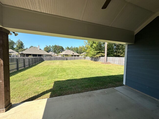 Building Photo - Beautiful Pike Road Home in Woodland Creek
