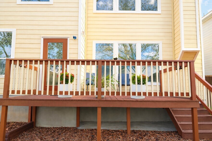 Building Photo - 169 Red Hawk Rdg