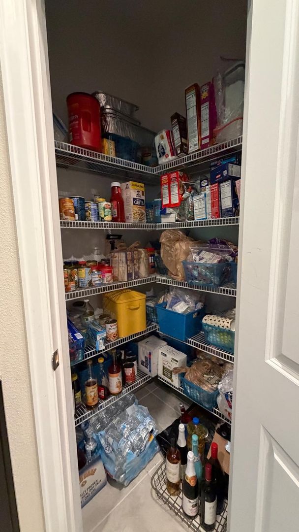 Building Photo - Beautiful 3 bed 2 bath Home