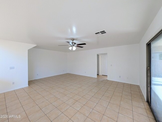 Building Photo - 6416 N 78th Ln