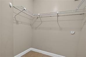 Building Photo - 660 Royalty Ct