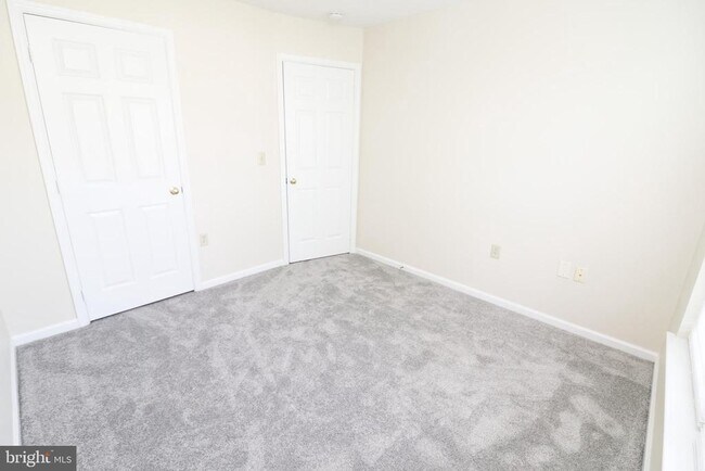 Building Photo - 2506 Weston Ct
