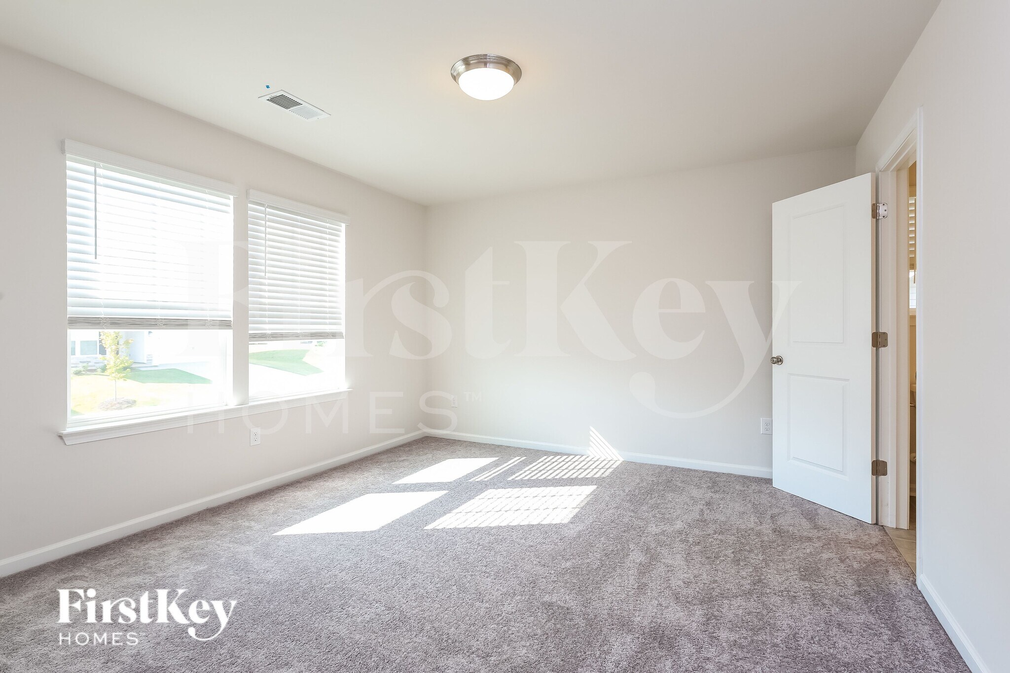 Building Photo - 408 Stonefence Dr