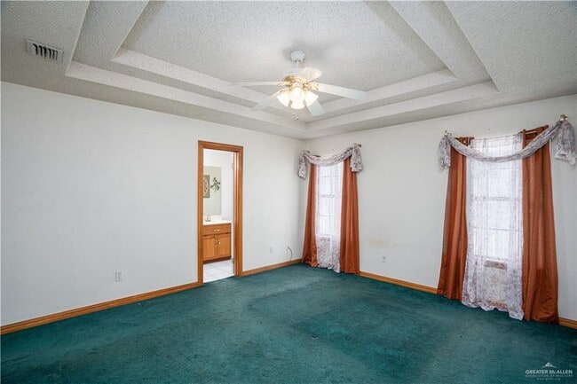 Building Photo - 1801 Crown Pointe Blvd