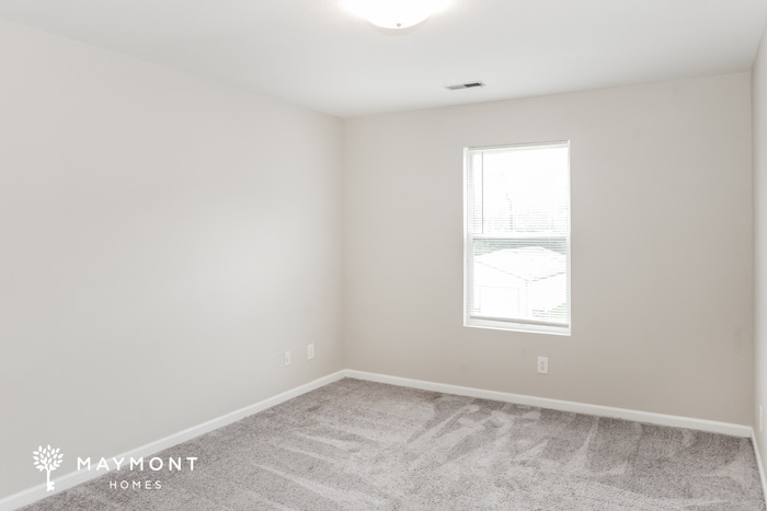 Building Photo - 130 Dormont Dr NE