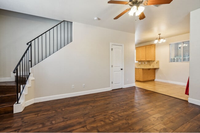 Building Photo - 3004 Portola Way