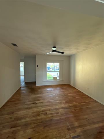 Building Photo - 10121 Muskogee Dr