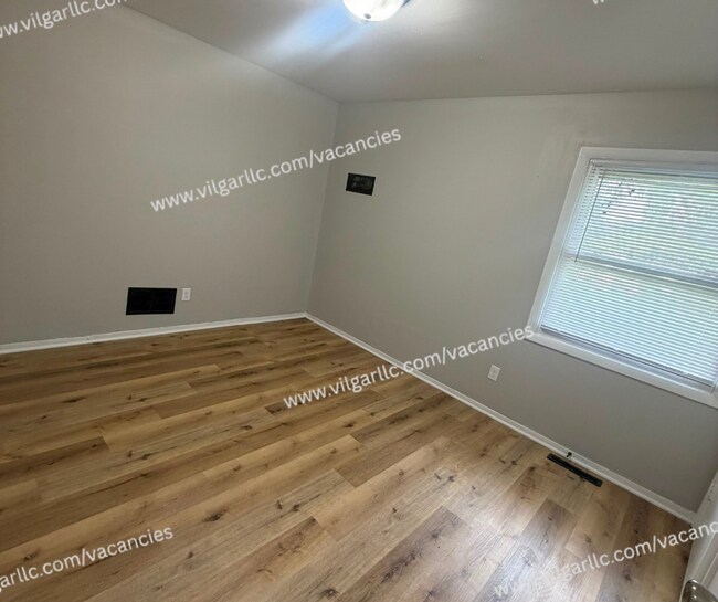 Building Photo - 4414 W 24th Pl