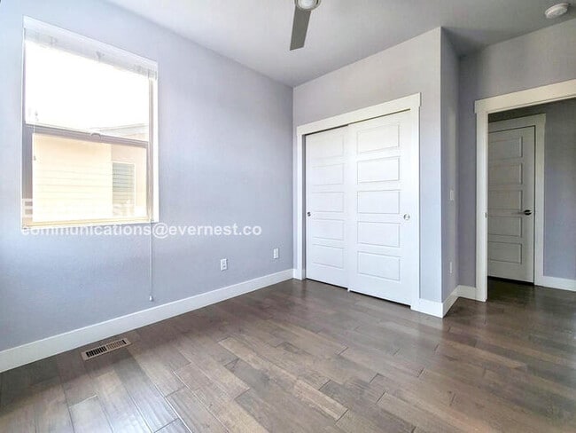 Building Photo - 5470 Trenton St