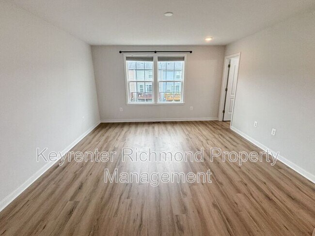 Building Photo - 1404 Whitehurst Way