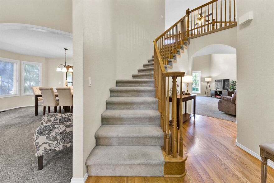 Building Photo - 1602 N Wimbledon Pl