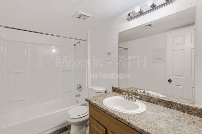 Building Photo - 3810 N Maryvale Pkwy