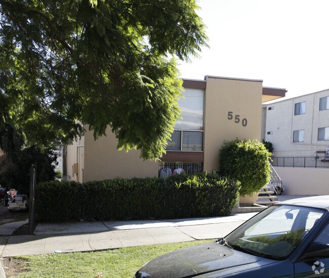 Building Photo - 550 N Juanita Ave