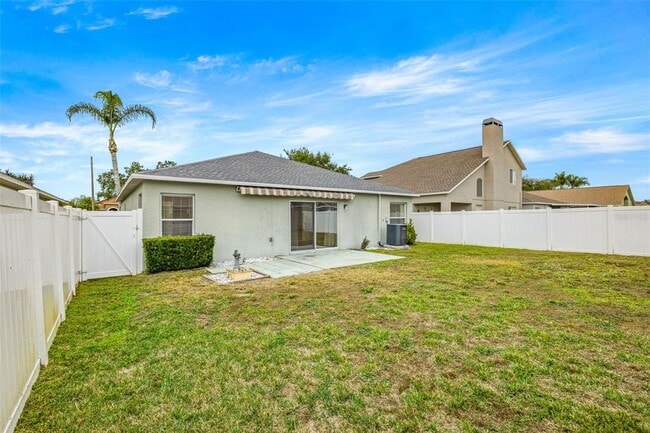 Building Photo - 25818 Bloomsbury Ct