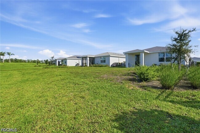 Building Photo - 44197 Frontier Dr