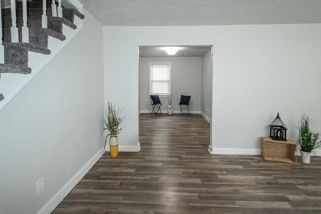 Building Photo - 3504 Trant Ave