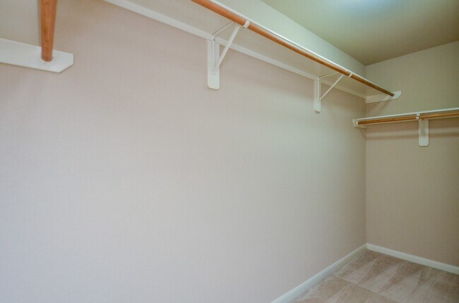 Building Photo - 6022 Preserve Ln