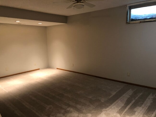 Building Photo - 4140 Rice St