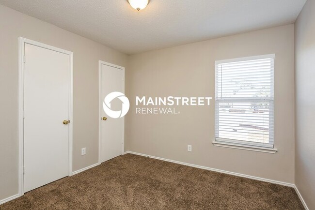 Building Photo - 7301 Moon Ridge Ct
