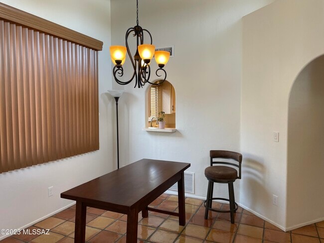 Building Photo - 11865 N Copper Butte Dr