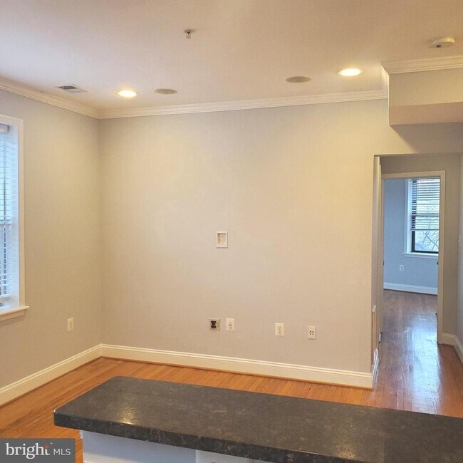 Building Photo - 5611 5th St NW