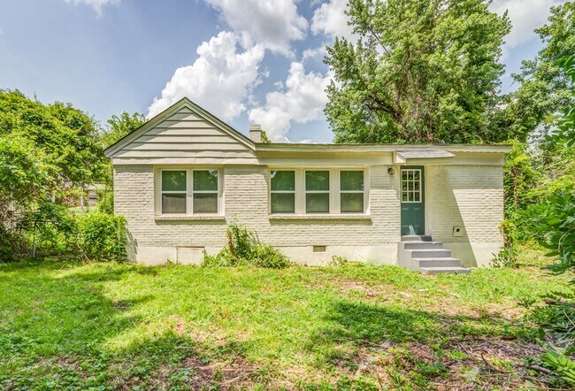 Building Photo - 1473 Oberle Ave