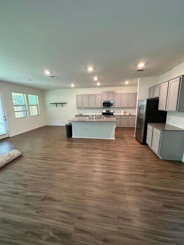 Building Photo - 10410 Bramble Berry Dr