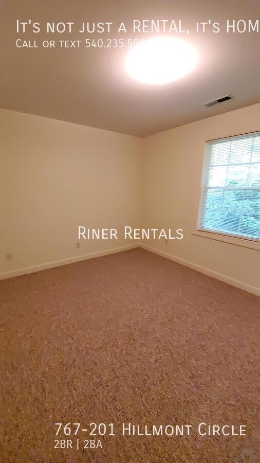 Building Photo - 767-201 Hillmont Circle-