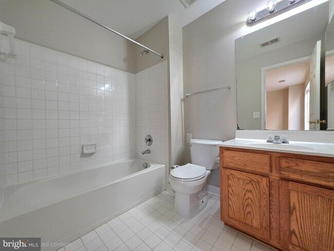Building Photo - 8346 Middle Ruddings Dr