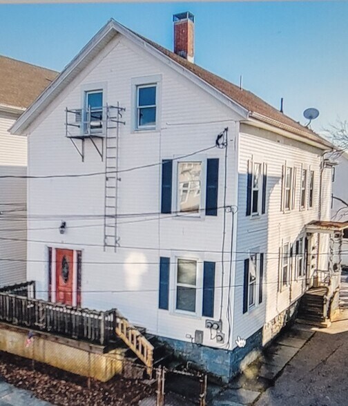 Building Photo - 811 Walnut St