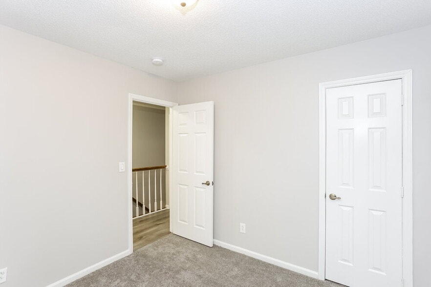 Building Photo - 2134 Dembrigh Ln