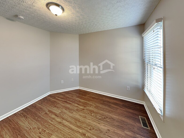 Building Photo - 421 Furman St