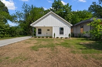 Building Photo - 750 Barrett Pl