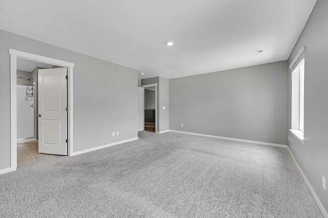 Building Photo - $2,995.00, 4 bedrooms, 2.5 baths with a bi...