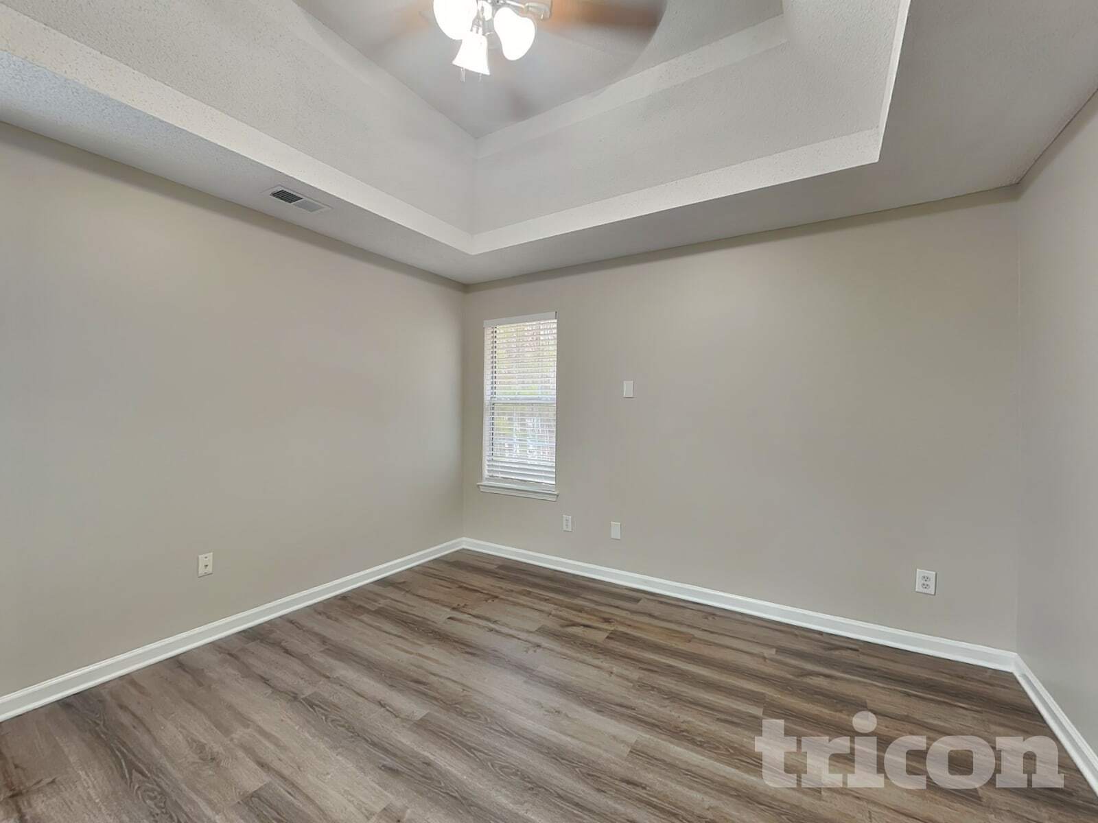 Building Photo - 589 Lakewater View Dr