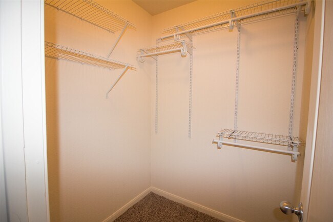 Building Photo - 29523 Legends Stone Dr