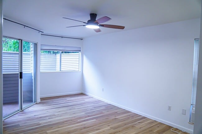Building Photo - 95-270-270 Waikalani Dr