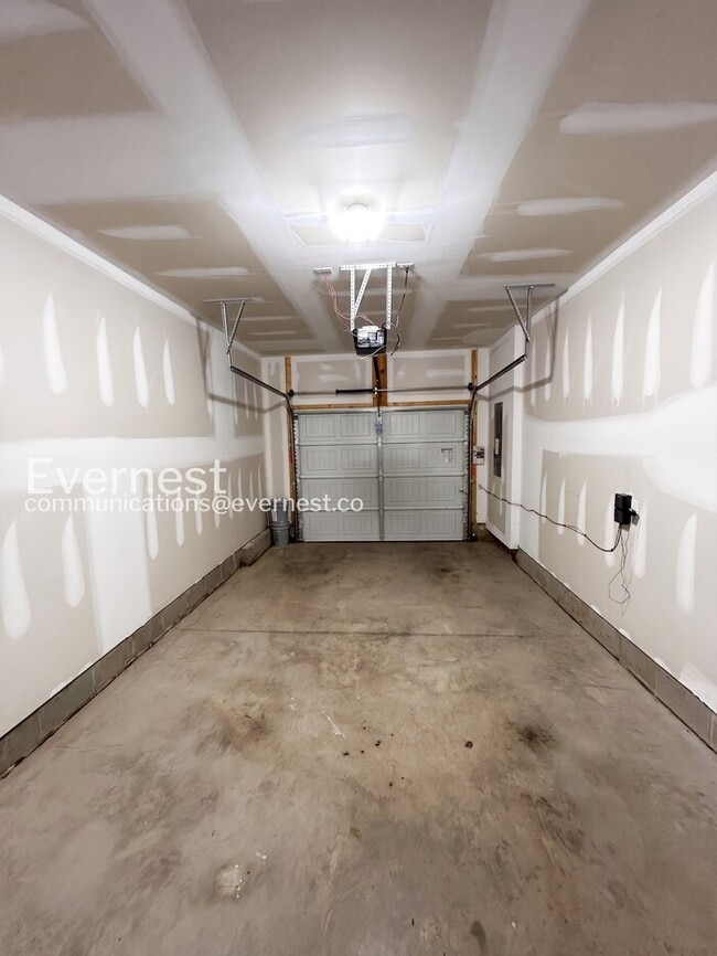 Building Photo - 7731 Leeds Castle Ln