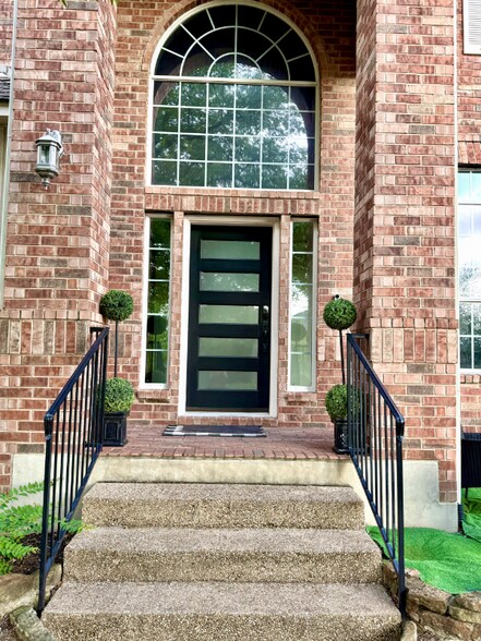 Building Photo - 10140 Brimfield Dr