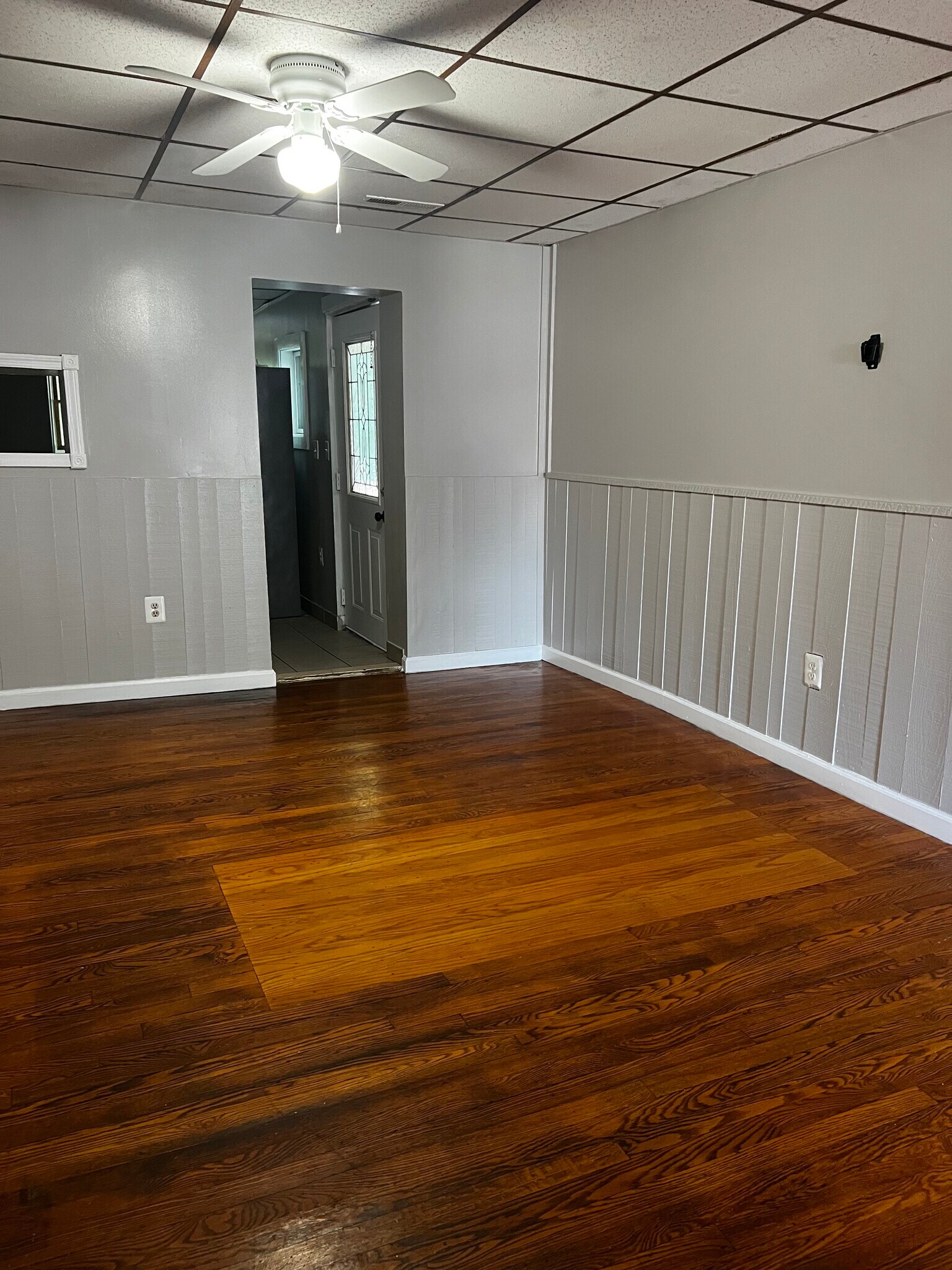 Building Photo - 626 4th St