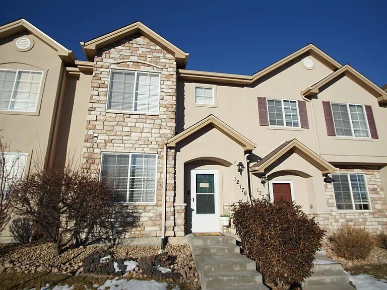 Building Photo - 12775 Jasmine Ct