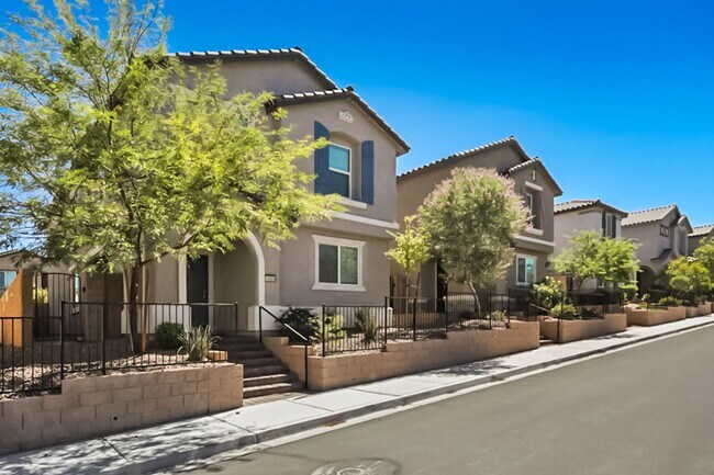 Building Photo - 10589 Sariah Skye Ave