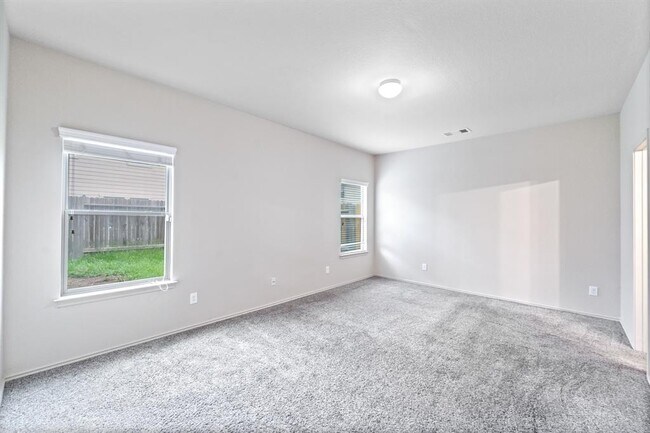 Building Photo - 2043 Harmon Park Ct