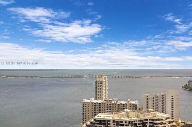 Building Photo - 848 Brickell Key Dr