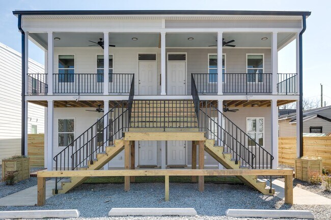 Building Photo - 1204 N 30th St