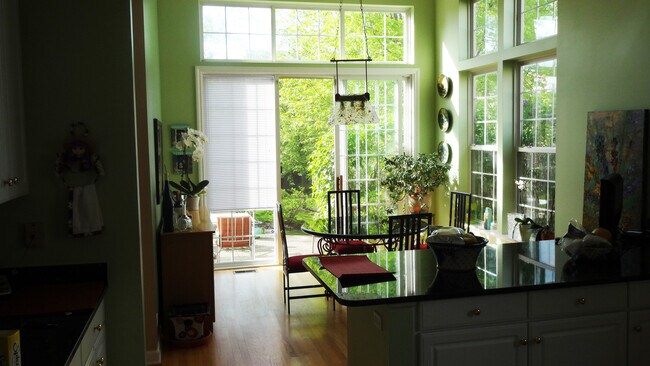 Building Photo - 2344 Glen Eagles Ln