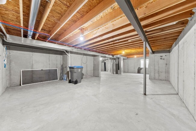Building Photo - 492 Wabash Pl