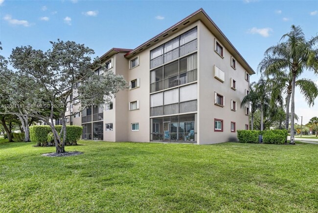 Building Photo - 13700 SW 11th St