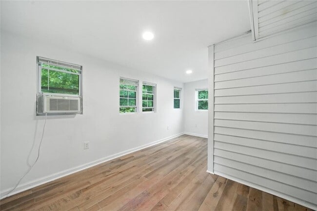 Building Photo - 4445 Aspen Woods Ct