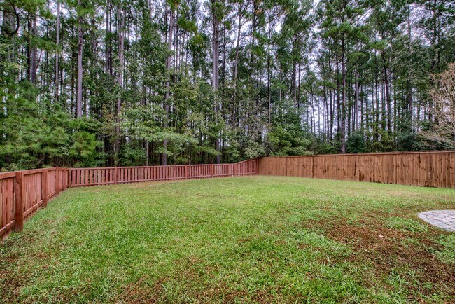 Building Photo - 208 Woodbrook Way